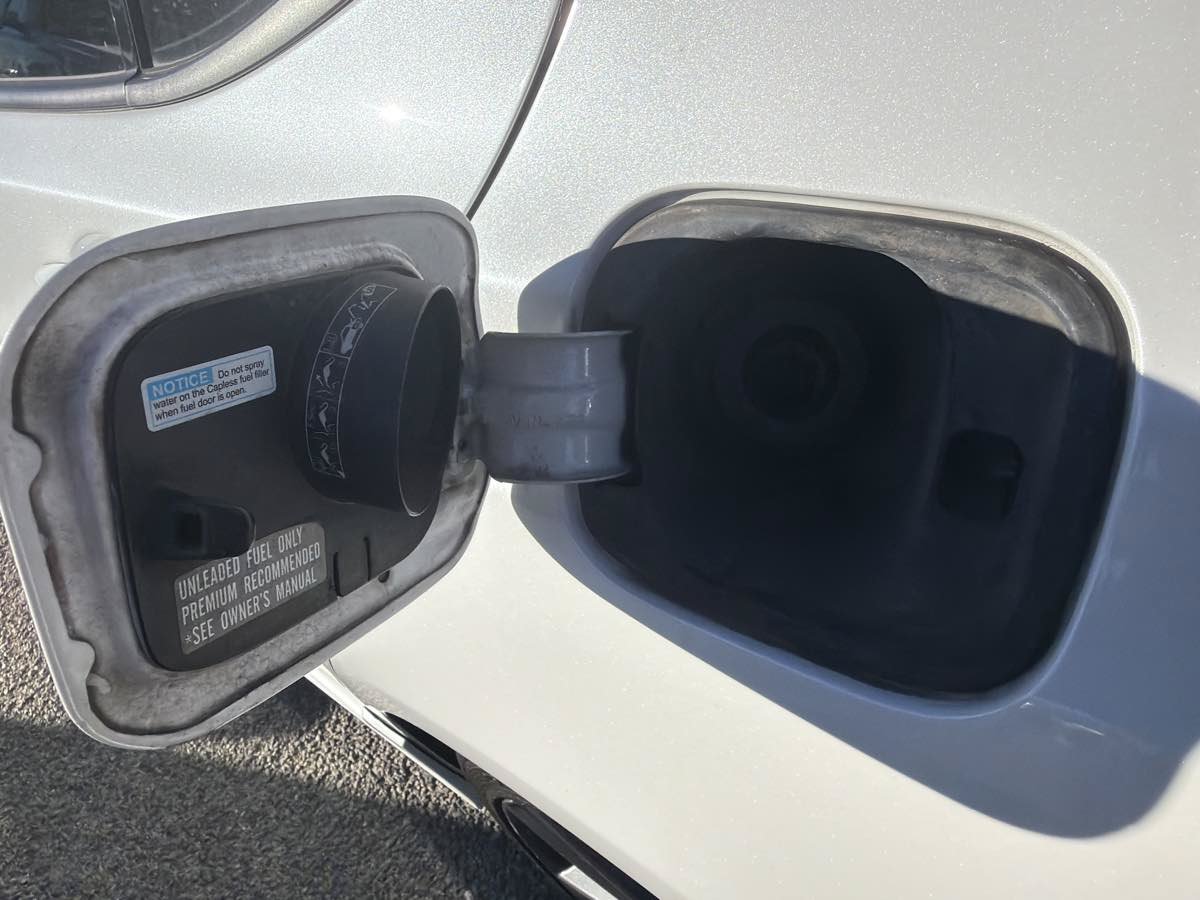 Used 2018 Acura TLX w/ Technology & A-SPEC Package FWD image 11