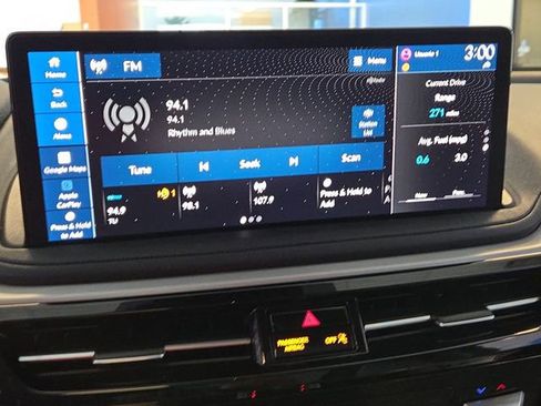 Certified 2025 Acura MDX FWD w/ Technology Package image 16