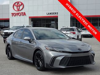 Used 2025 Toyota Camry SE w/ Convenience Package video 1