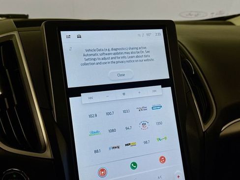 Certified 2022 Ford Edge SEL w/ Convenience Package image 14