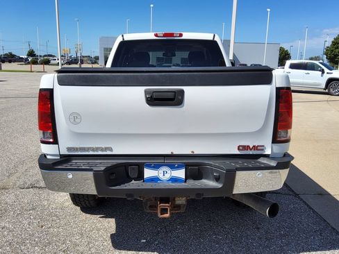 Used 2014 GMC Sierra 3500 Denali AWD/4WD image 6