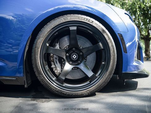 Used 2021 Chevrolet Camaro ZL1 RWD image 56