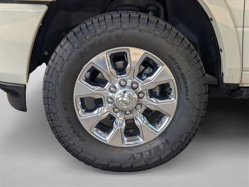 Used 2022 RAM 2500 Limited image 22