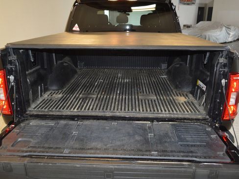 Used 2022 Ford F150 XLT w/ XTR Package image 13