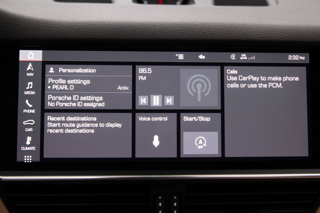 Used 2021 Porsche Cayenne AWD/4WD image 82