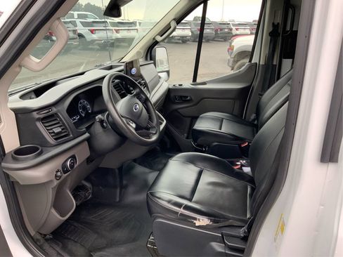 Used 2020 Ford Transit 250 Medium Roof w/ Load Area Protection Package image 9