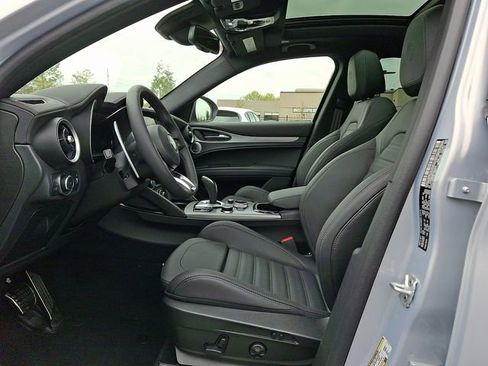 New 2026 Alfa Romeo Stelvio Sprint AWD/4WD image 9
