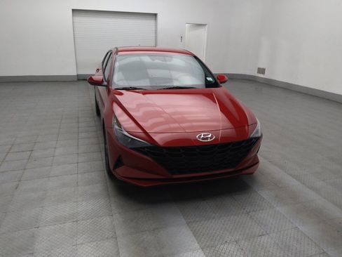 Used 2021 Hyundai Elantra SEL w/ Cargo Package image 14