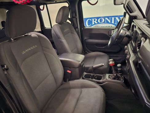 Used 2020 Jeep Wrangler Unlimited Sahara AWD/4WD image 26