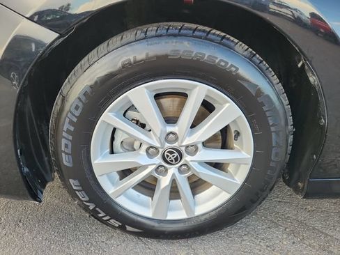 Used 2025 Toyota Camry LE FWD image 16