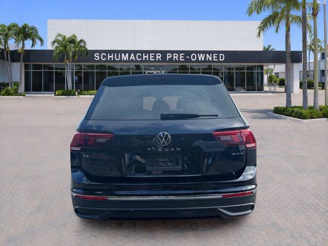 Used 2022 Volkswagen Tiguan SE AWD/4WD image 6