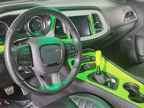 Used 2019 Dodge Challenger R/T Scat Pack w/ Driver Convenience Group image 10