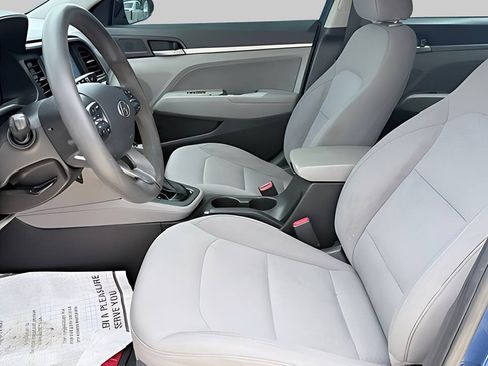 Used 2019 Hyundai Elantra SEL FWD image 12