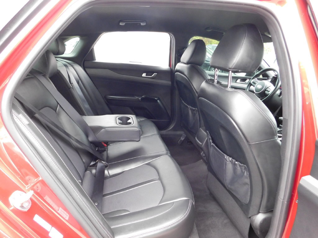 Used 2021 Kia K5 GT-Line FWD image 9