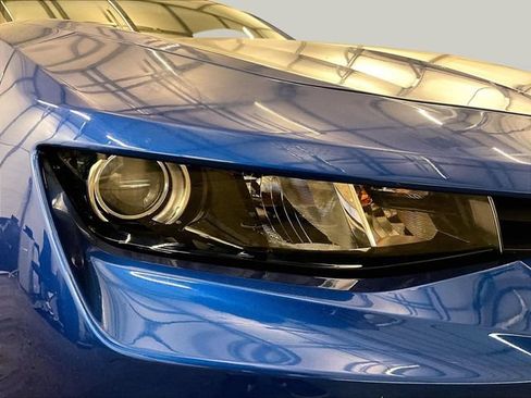 Used 2016 Chevrolet Camaro LT RWD image 27