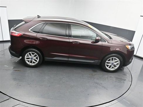 Used 2022 Ford Edge SEL w/ Convenience Package image 29