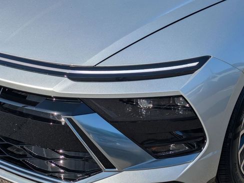 New 2026 Hyundai Sonata SEL FWD image 9