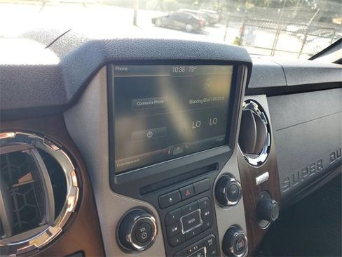 Used 2016 Ford F250 Lariat w/ Chrome Package image 18