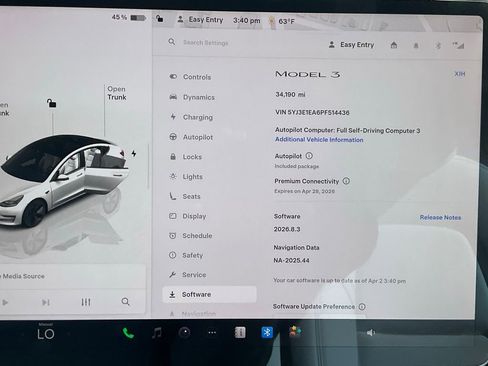 Used 2023 Tesla Model 3 Standard Range image 42