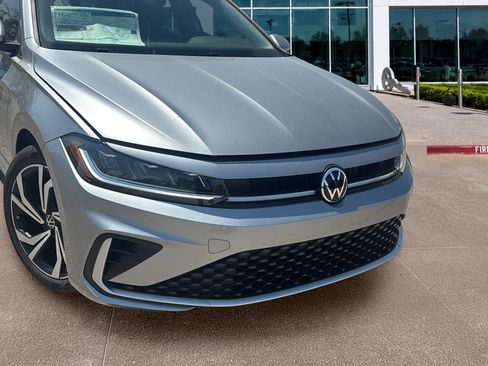 New 2026 Volkswagen Jetta SEL FWD image 26