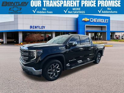 Used 2023 GMC Sierra 1500 SLT w/ SLT Premium Plus Package