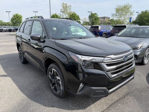 New 2026 Subaru Forester Touring AWD/4WD image 2