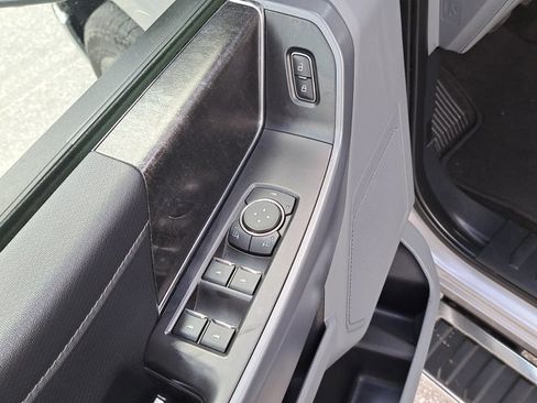 Certified 2022 Ford F150 XLT w/ Equipment Group 302A High image 21