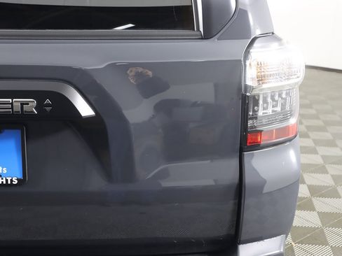 Used 2024 Toyota 4Runner TRD Off-Road Premium image 17