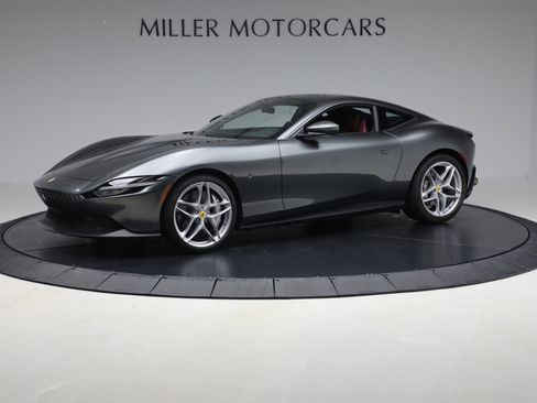 Certified 2024 Ferrari Roma image 3