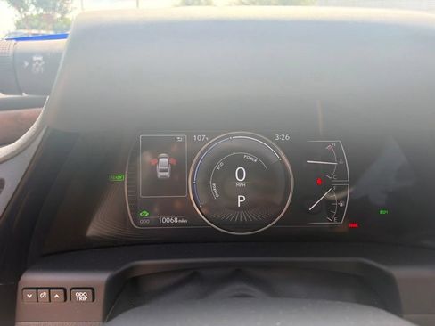 Used 2025 Lexus ES 300h w/ Premium Package FWD image 3