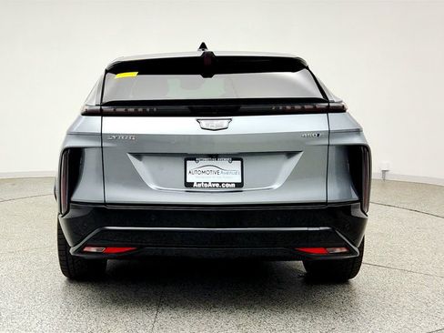 Used 2024 Cadillac Lyriq Luxury RWD image 6