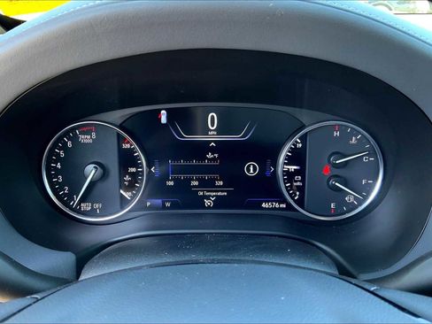 Used 2024 Buick Enclave Premium image 21