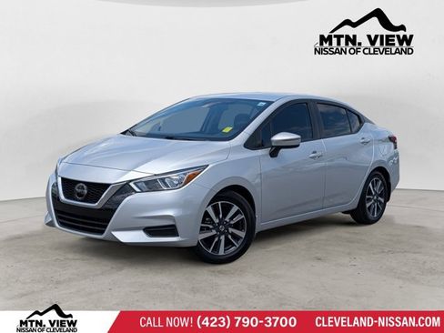 Certified 2021 Nissan Versa SV FWD image 1