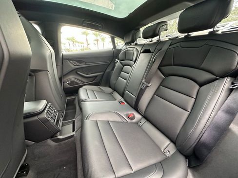 Used 2026 Porsche Taycan 4S image 39