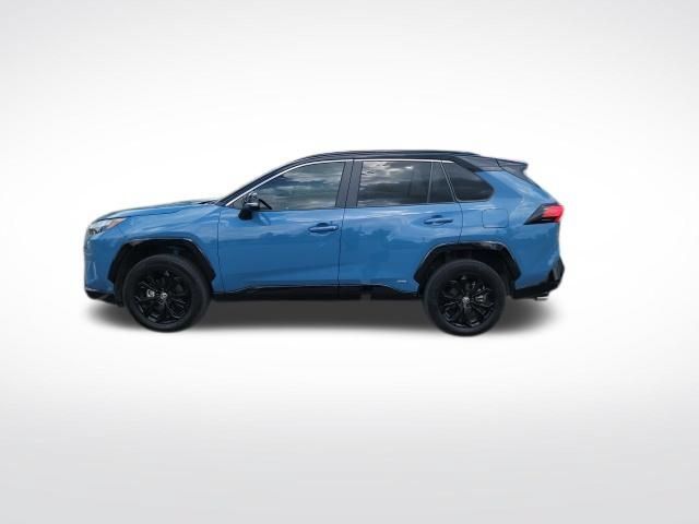 Used 2025 Toyota RAV4 XSE w/ Weather Package AWD/4WD image 6