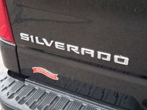 Used 2021 Chevrolet Silverado 1500 RST image 24