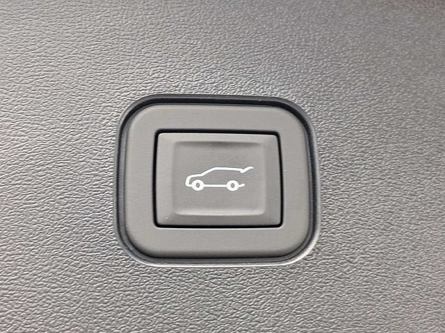 New 2027 Cadillac Vistiq Premium Luxury AWD/4WD image 13