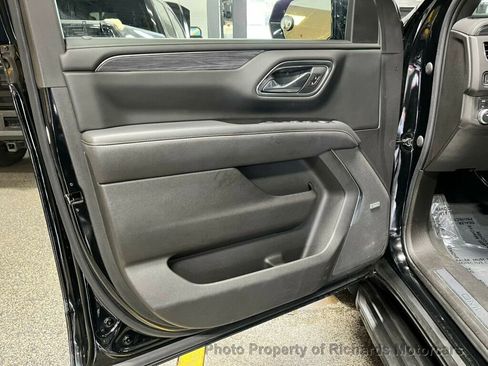 Used 2021 GMC Yukon SLT image 10