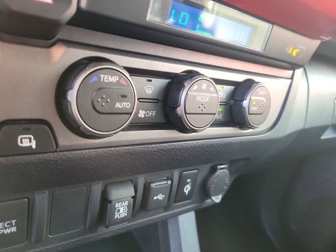 Used 2023 Toyota Tacoma SR5 image 20