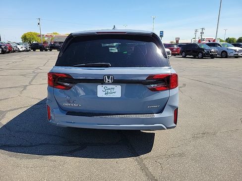 Used 2025 Honda Odyssey Sport-L image 6