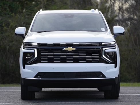 New 2026 Chevrolet Suburban High Country image 30
