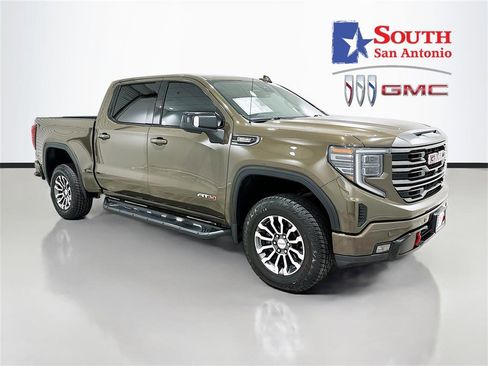 Certified 2023 GMC Sierra 1500 AT4 w/ AT4 Preferred Package image 1