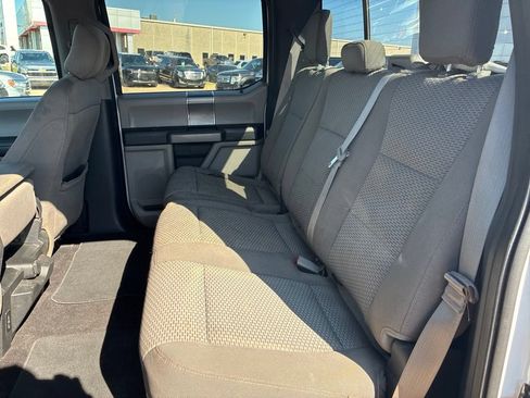 Used 2020 Ford F150 XLT w/ Equipment Group 302A Luxury AWD/4WD image 14