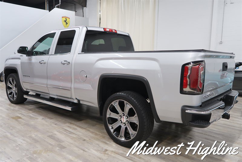 Used 2017 GMC Sierra 1500 SLT w/ SLT Premium Package AWD/4WD image 10