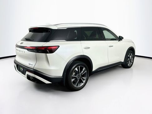 Used 2023 INFINITI QX60 Luxe AWD/4WD image 9