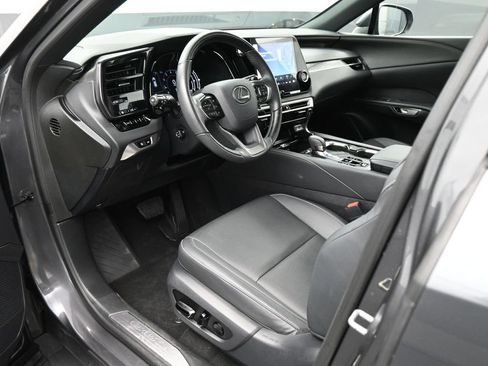 Used 2024 Lexus RX 350 Premium w/ Accessory Package (Z1) AWD/4WD image 2