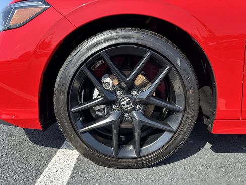 Used 2025 Honda Civic Sport image 16
