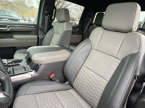 New 2026 Chevrolet Silverado 1500 ZR2 AWD/4WD image 15
