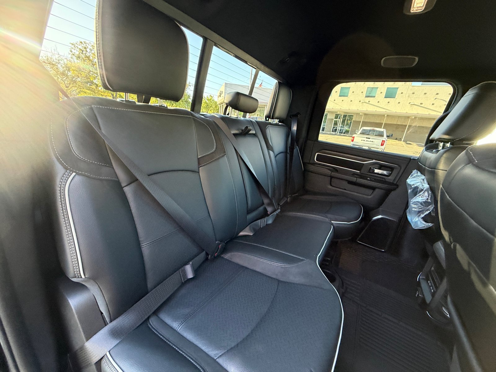 New 2027 RAM 2500 Laramie w/ Night Edition AWD/4WD image 19