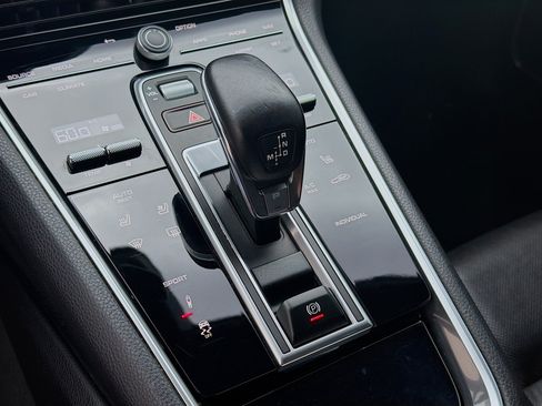 Used 2023 Porsche Panamera Platinum Edition RWD image 13
